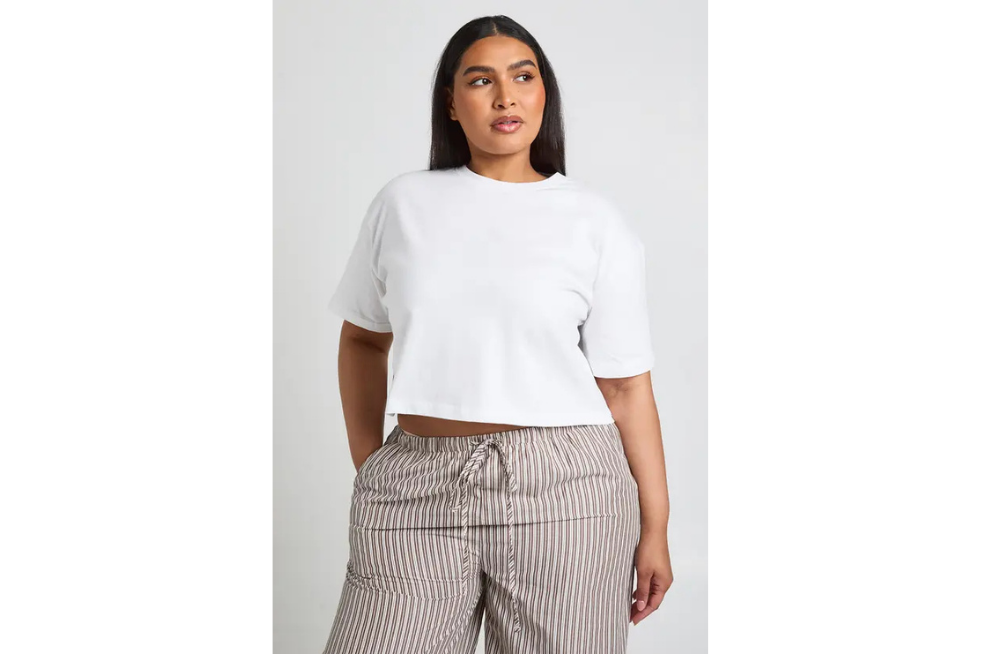 Model wearing white t shirt