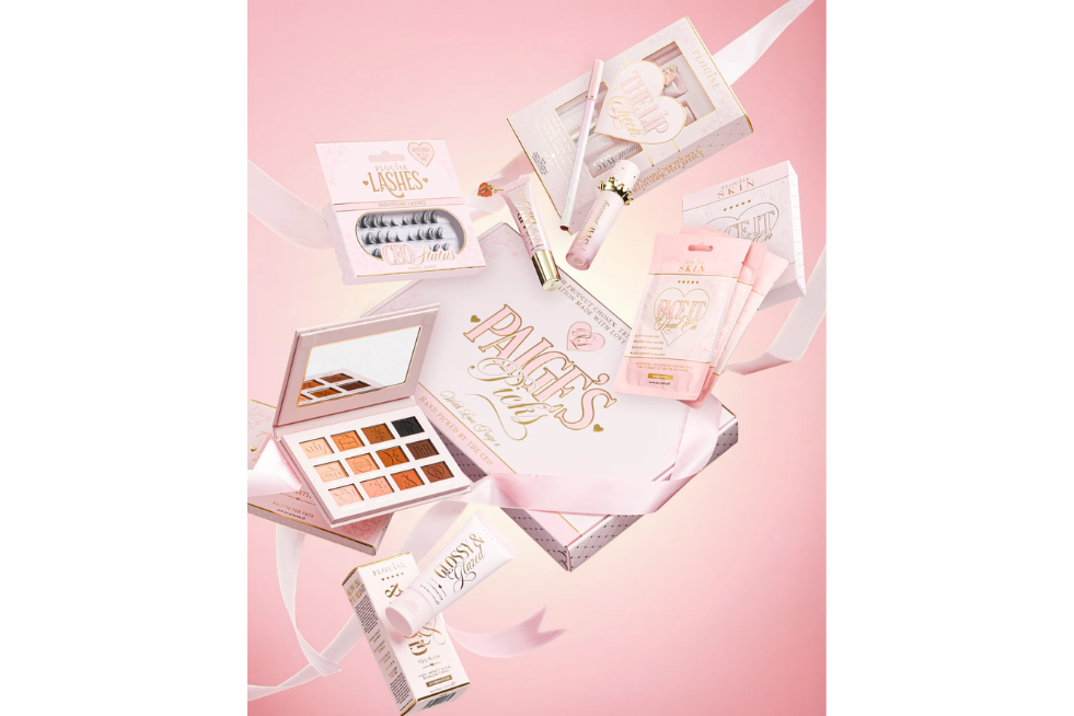 P Louise makeup set